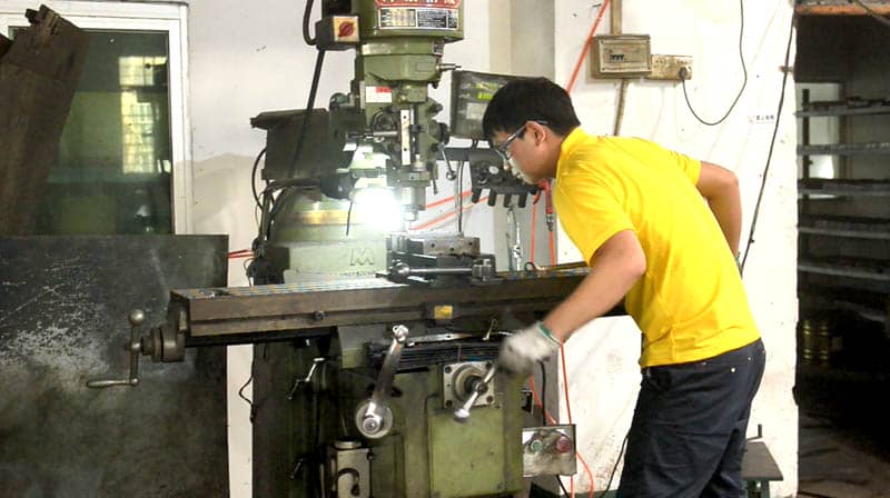 Making Mold of award medals