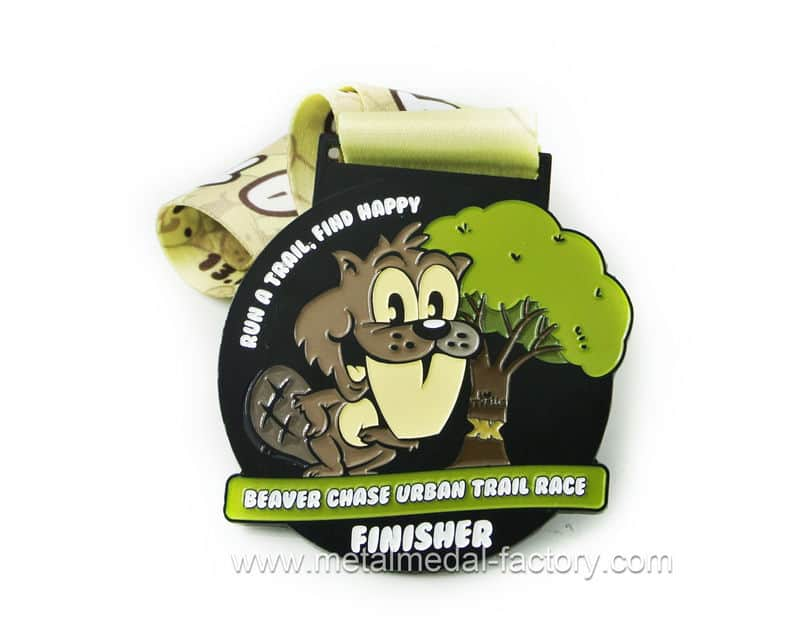 The custom run race medal.